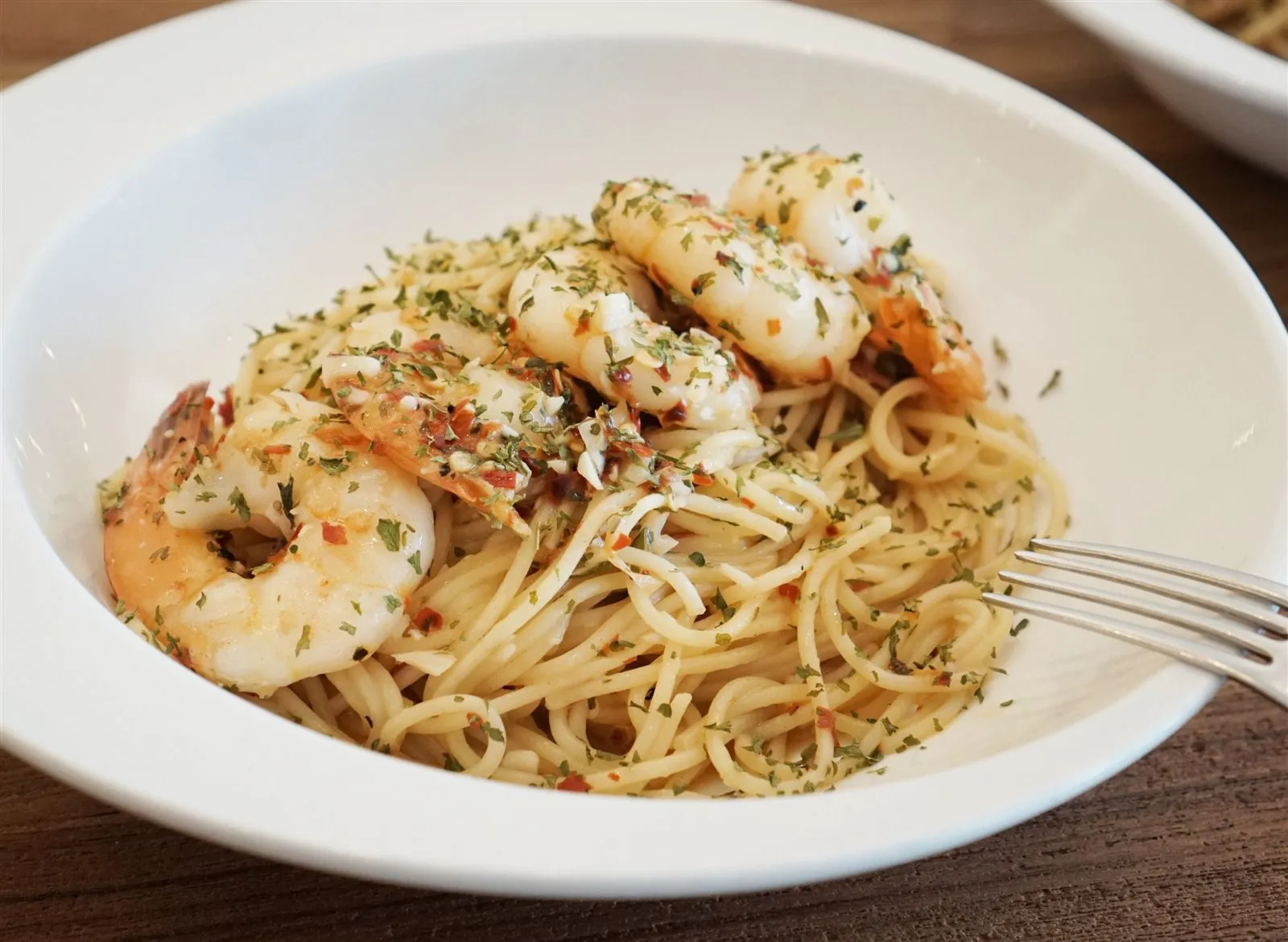 Prawn aglio olio — spaghetti with prawns, garlic and chilli flakes